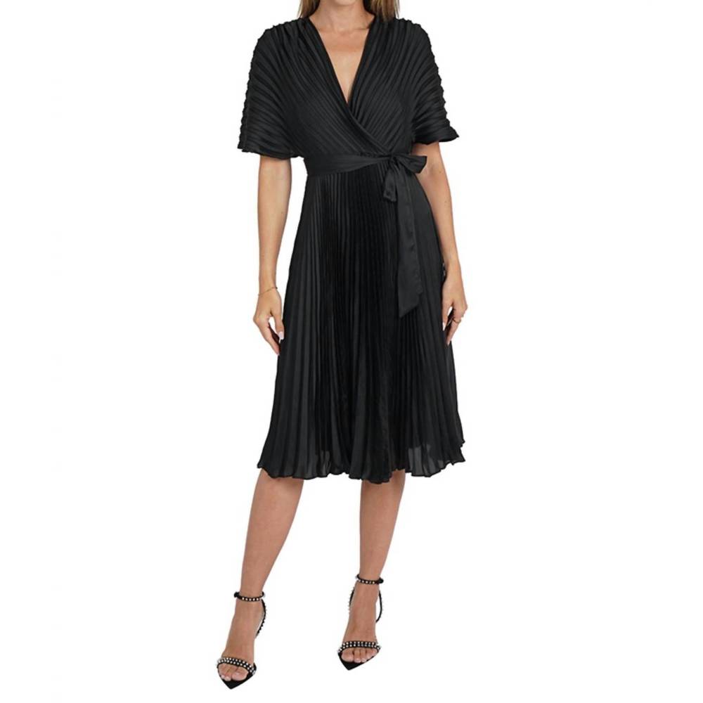 NEW LOVE TOKEN deanna pleated dress in black